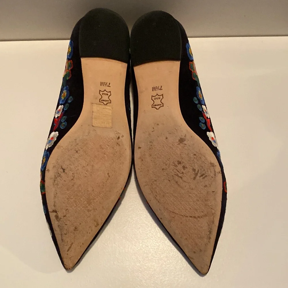 Tory Burch Black Pointed Toe Floral Embroidered Flats - Picture 5 of 6